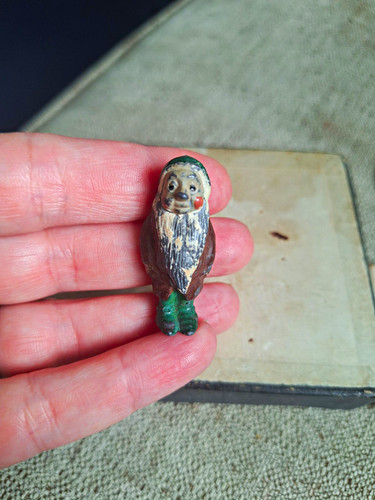 Vintage painted metal - vintage,