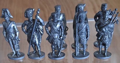 Metal figures scots - metal,