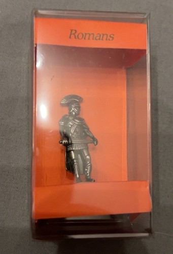 Westair metal figures - 2x,