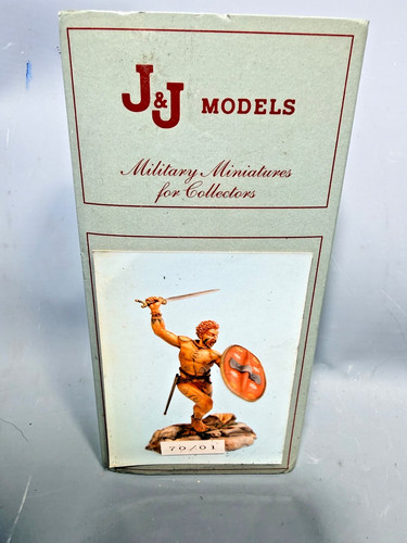 Models white metal - ,
