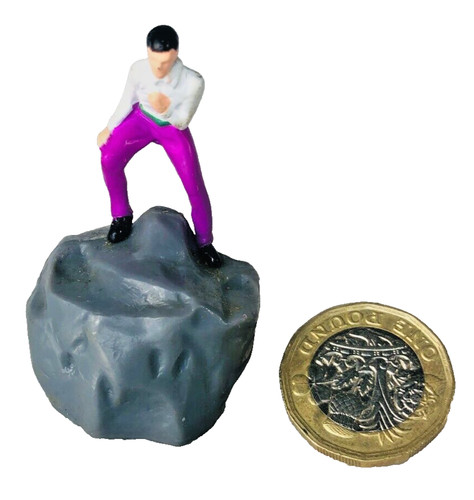 Action figure toy bruce - figure, banner