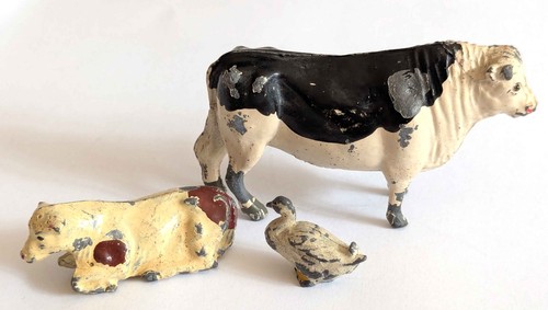 Vintage lead farm animal - lead,