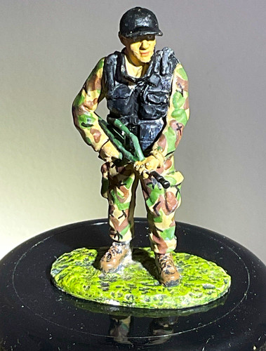 Scale 54mm cast metal - -,