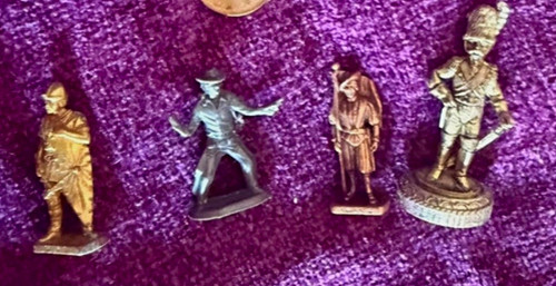 Vintage kinder surprise - surprise, metal