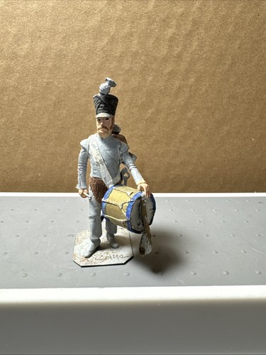 Metal soldier figure - metal,