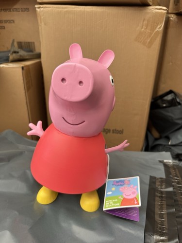 Peppa pig metal - pig, figure.