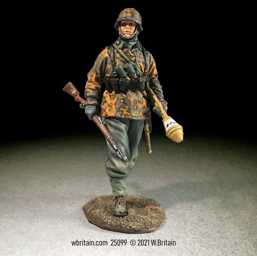 Britains soldiers 25099 - soldiers,